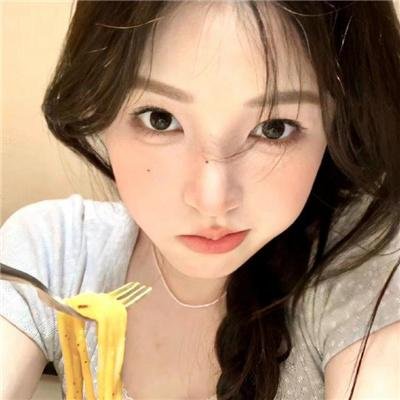 裸体门廊